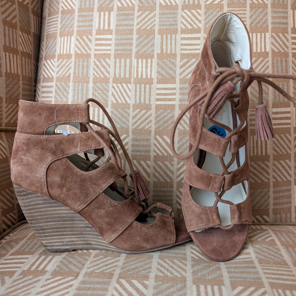 Seychelles Tan Suede Lace-Up Wedges